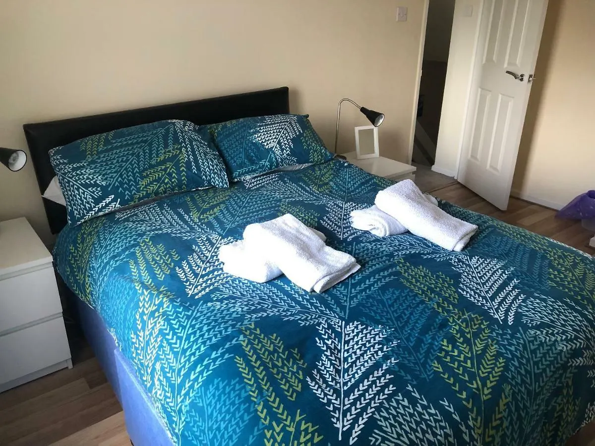 בלפסט Claire'S Airbnb 2 בית נופש